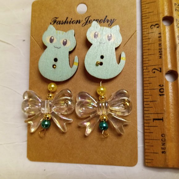 Home Made Handmade Wood & Metal Cat Green Button Earrings #45 - Picture 10 of 11
